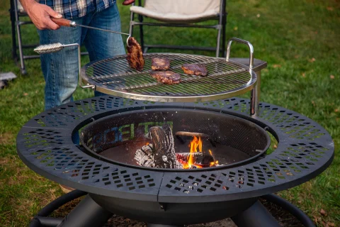 Cowboy Fire Pit Grill vs Regular Grill Pros and Cons